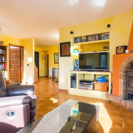 B-28 8 Pax Tatil Evi Begur